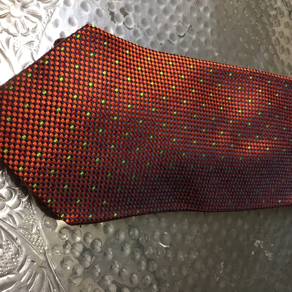 Vintage Sulka Silk Tie - Picture 9 of 13